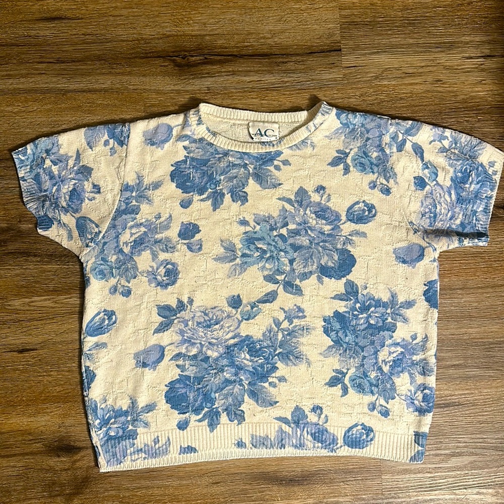 American Collection Women’s Crop Top